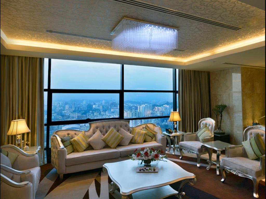 Radisson Blu Chattogram Bay View チッタゴン エクステリア 写真